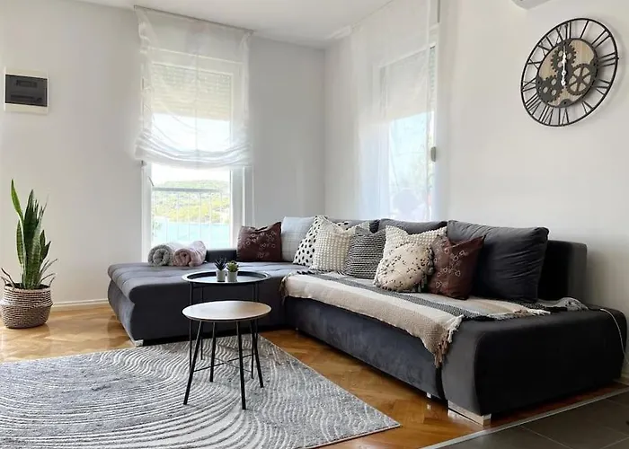 Carobni S Pogledom 迪斯诺