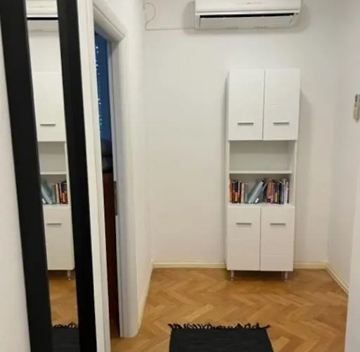 Carobni S Pogledom * Tisno