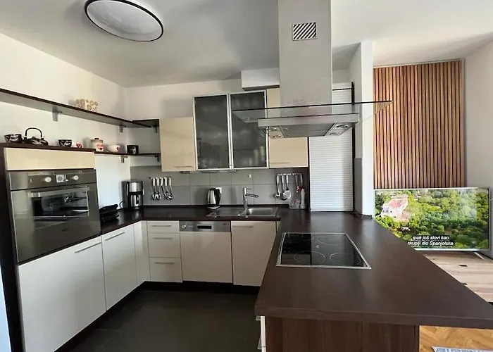 Carobni S Pogledom * 迪斯诺