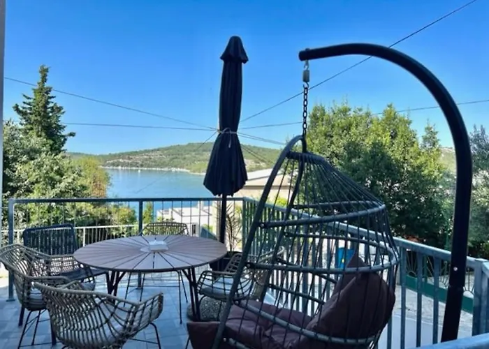 Apartamento Carobni S Pogledom