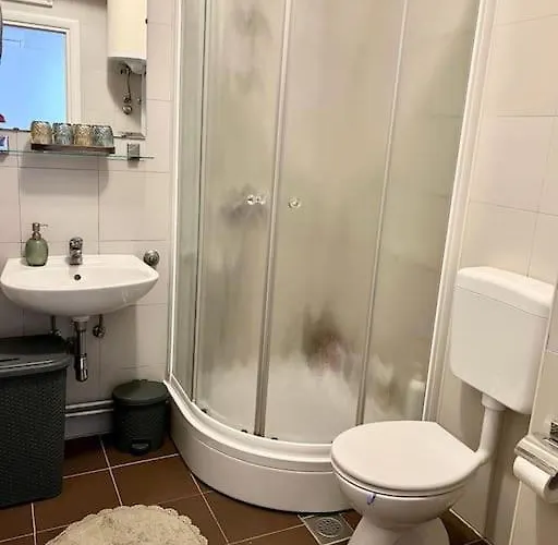 Carobni S Pogledom *